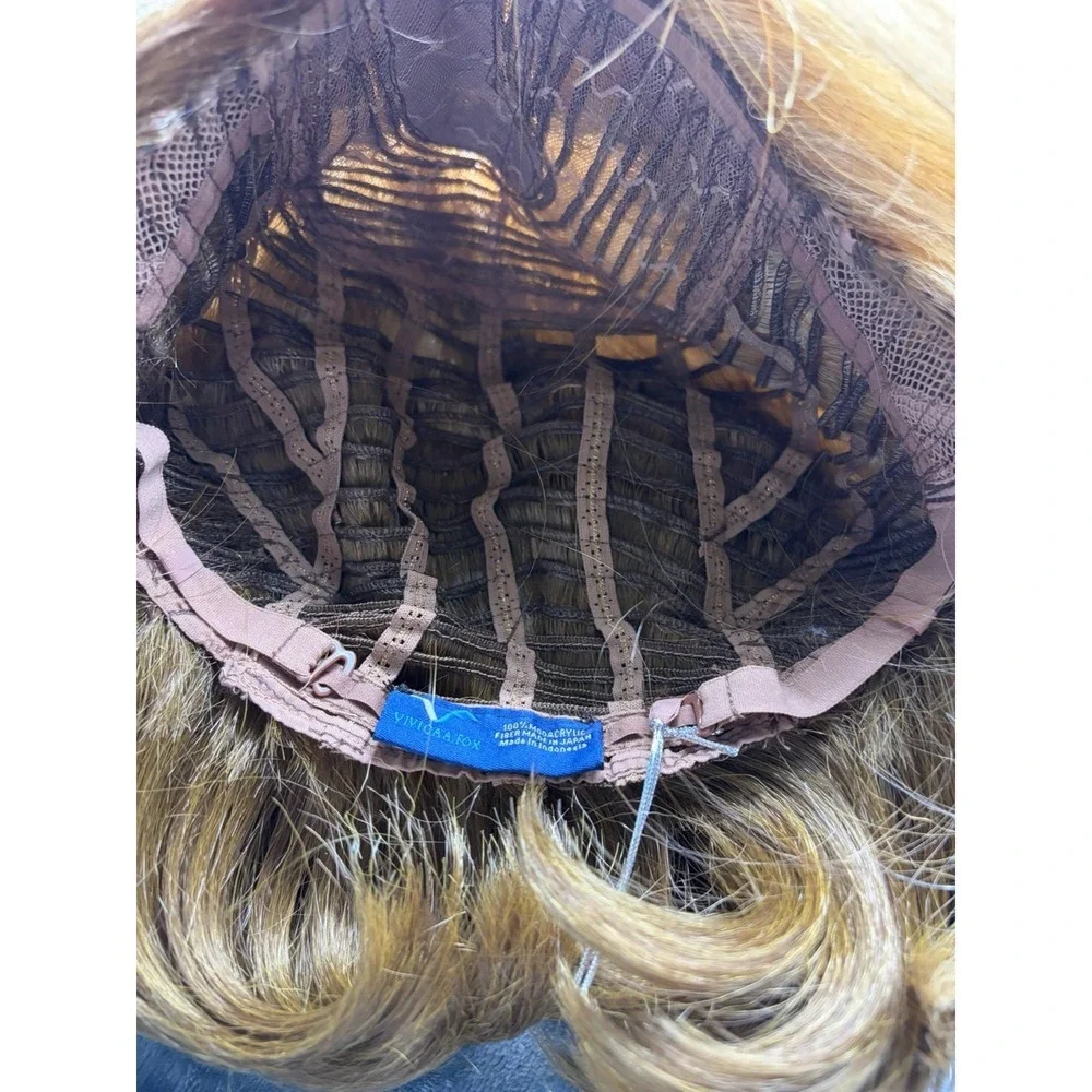 Short Vivica‎ A Fox Wig Layered Style Stretch Cap Blonde/ Carmel Gail